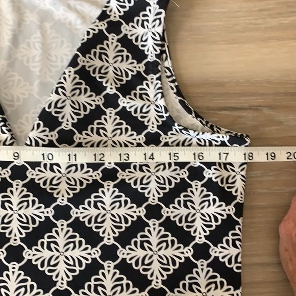 LULU’S Sleeveless Patterned Tile Print Dress Navy Blue White Size XSMALL - Picture 9 of 10